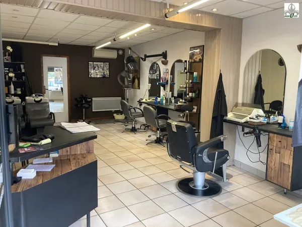 POUILLY SUR SAONE - Salon de Coiffure