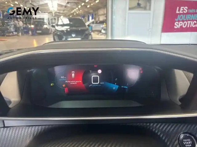 Peugeot 2008 puretech 130 s&amp;s bvm6 — photo 16