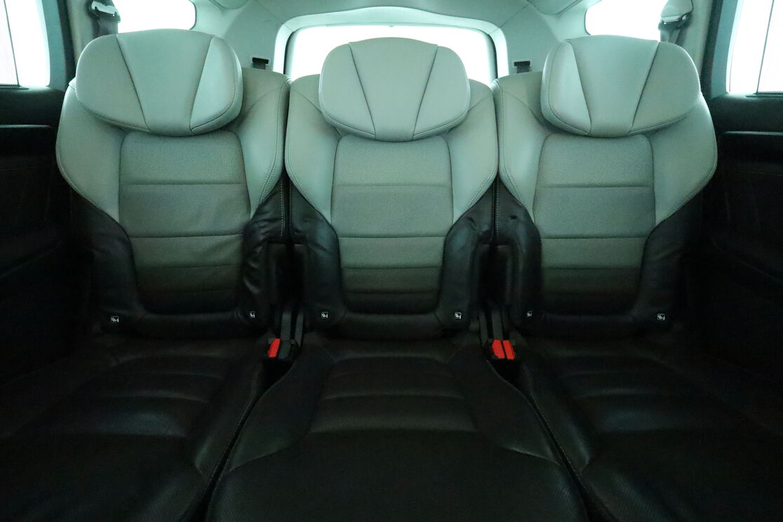 Citroen C4 Grand Picasso 1.6 Blue-HDi Intensive EAT6 — photo 14