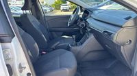 Dacia Jogger 1.0 TCe 110ch Essentiel 7 places — photo 15
