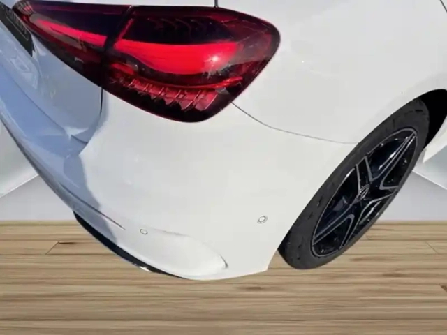 Mercedes Classe A 180 d amg line — photo 18