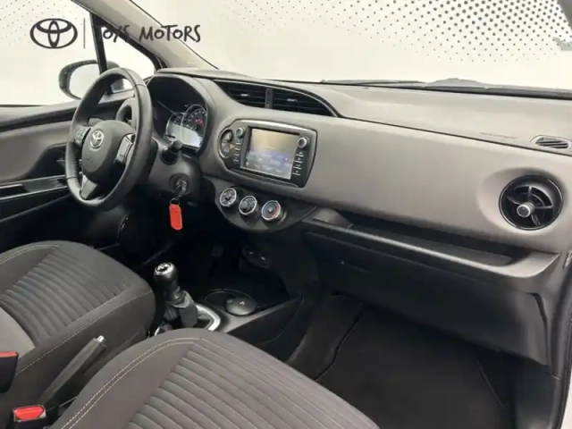 Toyota Yaris 70 vvt-i france — photo 13