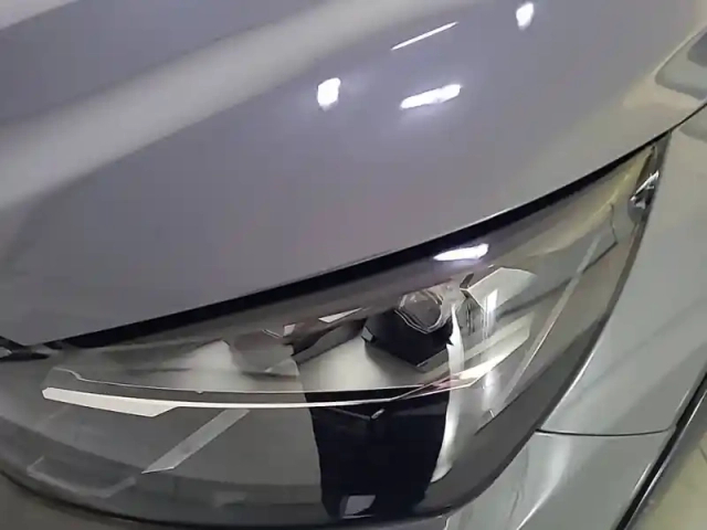 Peugeot 208 hybrid 110 e-dcs6 — photo 16