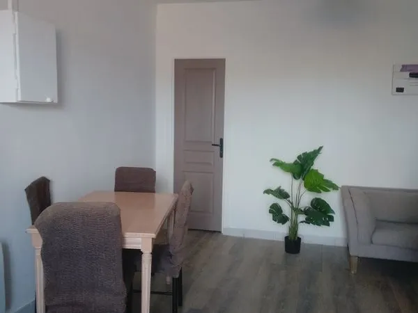 Appartement Location Corbeil-Essonnes 2p 40m² 785€