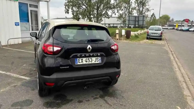 Renault Captur dci 90 energy — photo 29