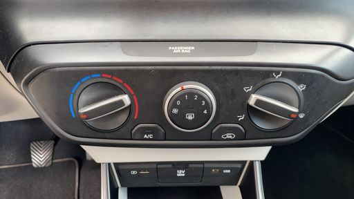 Hyundai i20 1.0 T-GDI MHEV 100 - Intuitive – 2020 – 46190 km – Hybride essence – Boîte Manuelle — photo 5