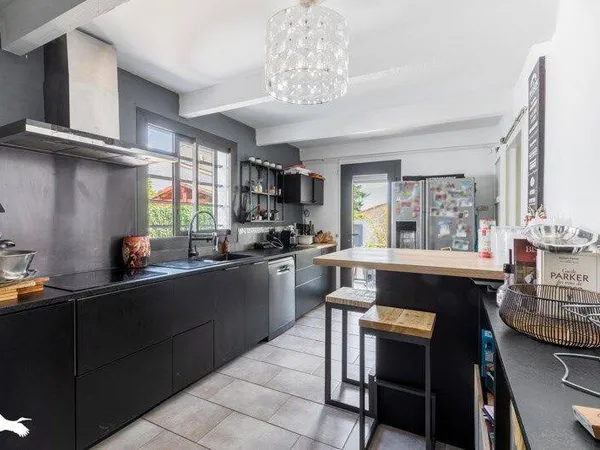 Maison 6 pièces 175 m²