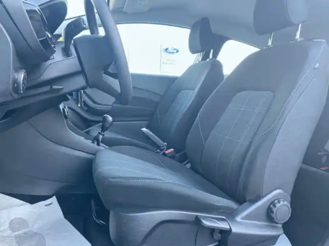 Ford Fiesta 1.0 ecoboost 95ch connect business nav 3p — photo 10
