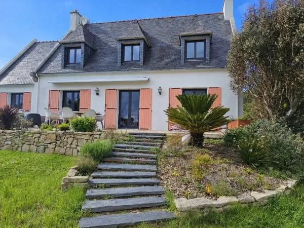 Maison 7 pièces 153 m²