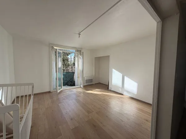 T3 - CASTELNAU-LE-LEZ