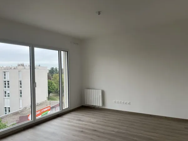 Studio neuf avec garage privatif