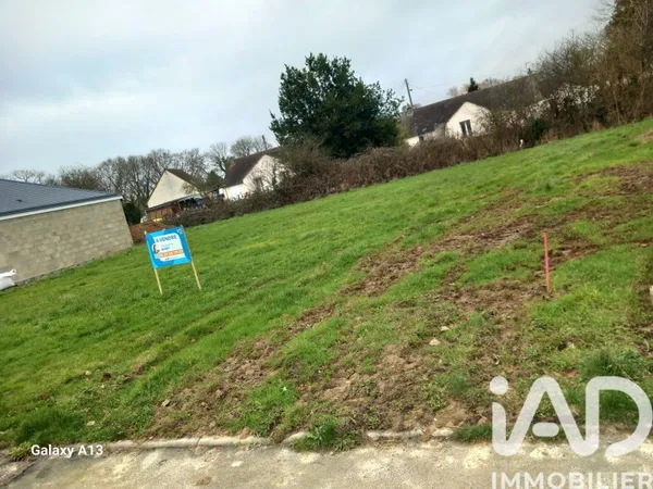Terrain 643 m²