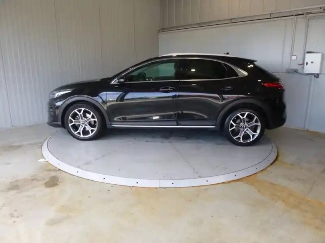 Kia Xceed 1.4 t-gdi 140ch premium dct7 — photo 8