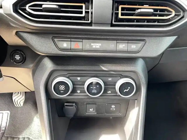 Dacia Sandero tce 90 gsr2 — photo 91