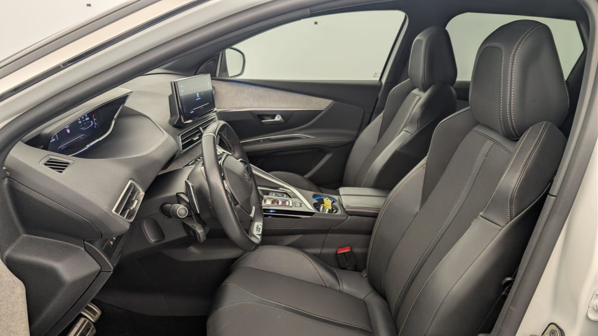 Peugeot 3008 — photo 16
