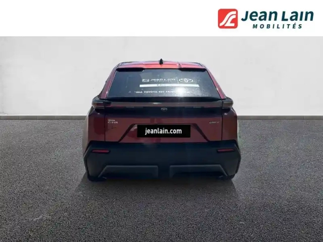 Toyota C-Hr + — photo 6