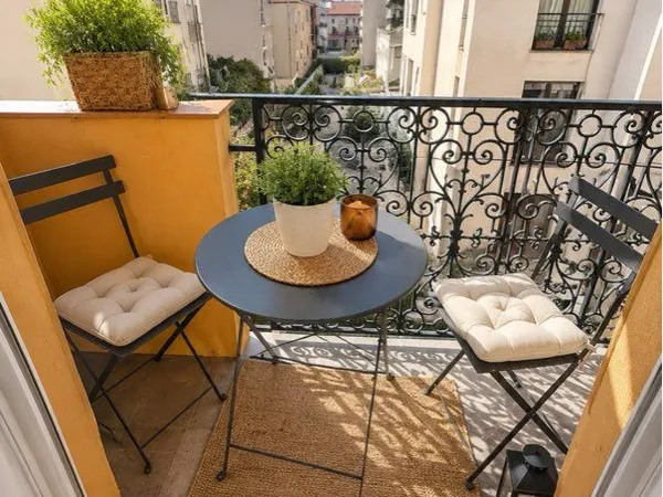 2 pièces meublé 45m2 avec balcon - haut boulevard de Cessole