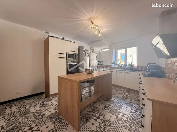 Maison 6 pièces 172 m²