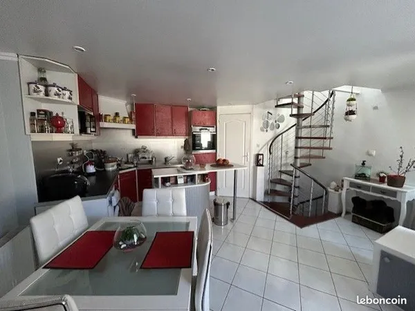 CORBEIL Appartement T3 A VENDRE