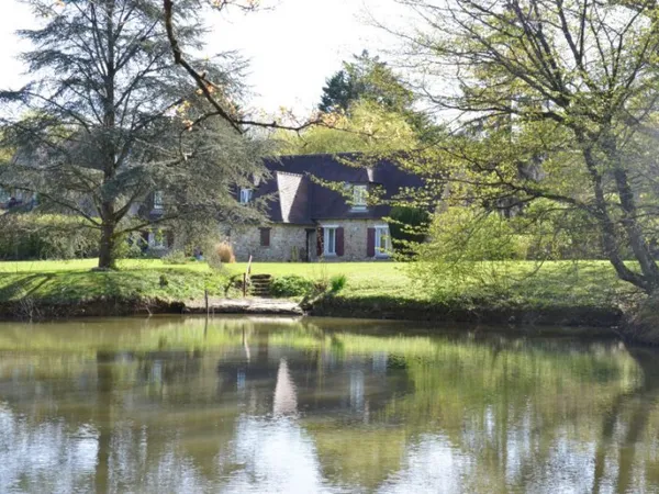 Maison 11 pièces 330 m²