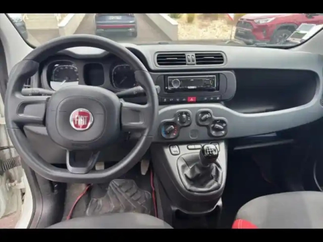 Fiat Panda 1.2 8v 69ch ligue 1 conforama 2019 euro6d — photo 12