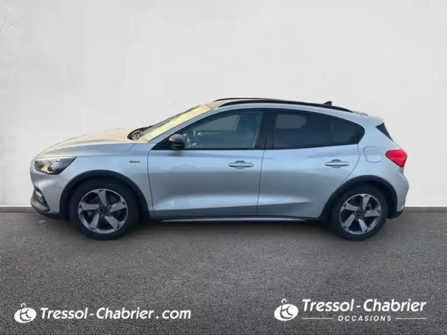 Ford Focus 1.0 ecoboost 125 s&amp;s active — photo 5