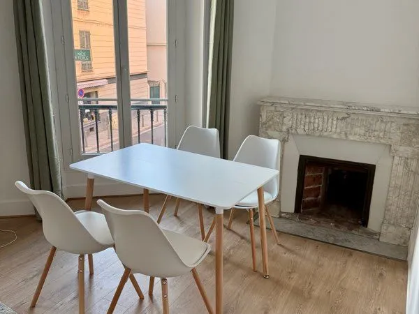 Appartement Nice étoile au calme
