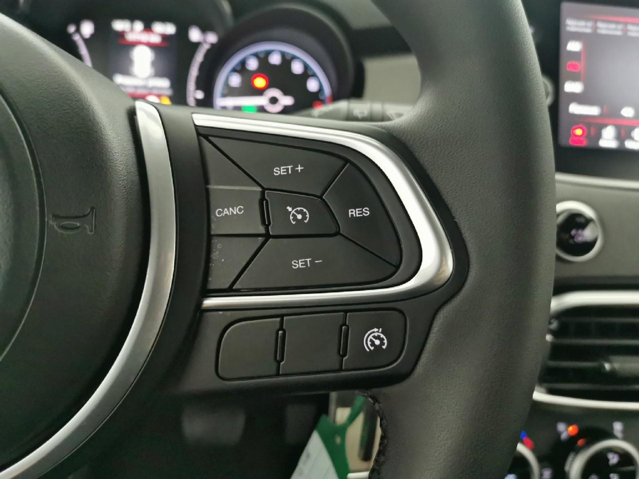 Fiat 500X 1.5 firefly 130 ch s/s dct7 hybrid dolcevita 500x — photo 22