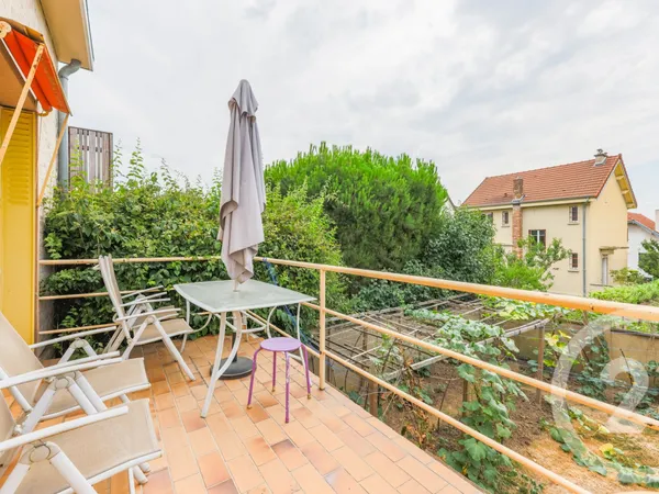 Maison 6 pièces 158 m²