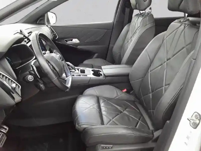 Ds Ds 7 ds7 crossback hybride e-tense 300 eat8 4x4 — photo 57