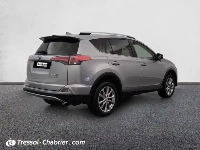 Toyota Rav4 hybride 218 ch 2wd dynamic