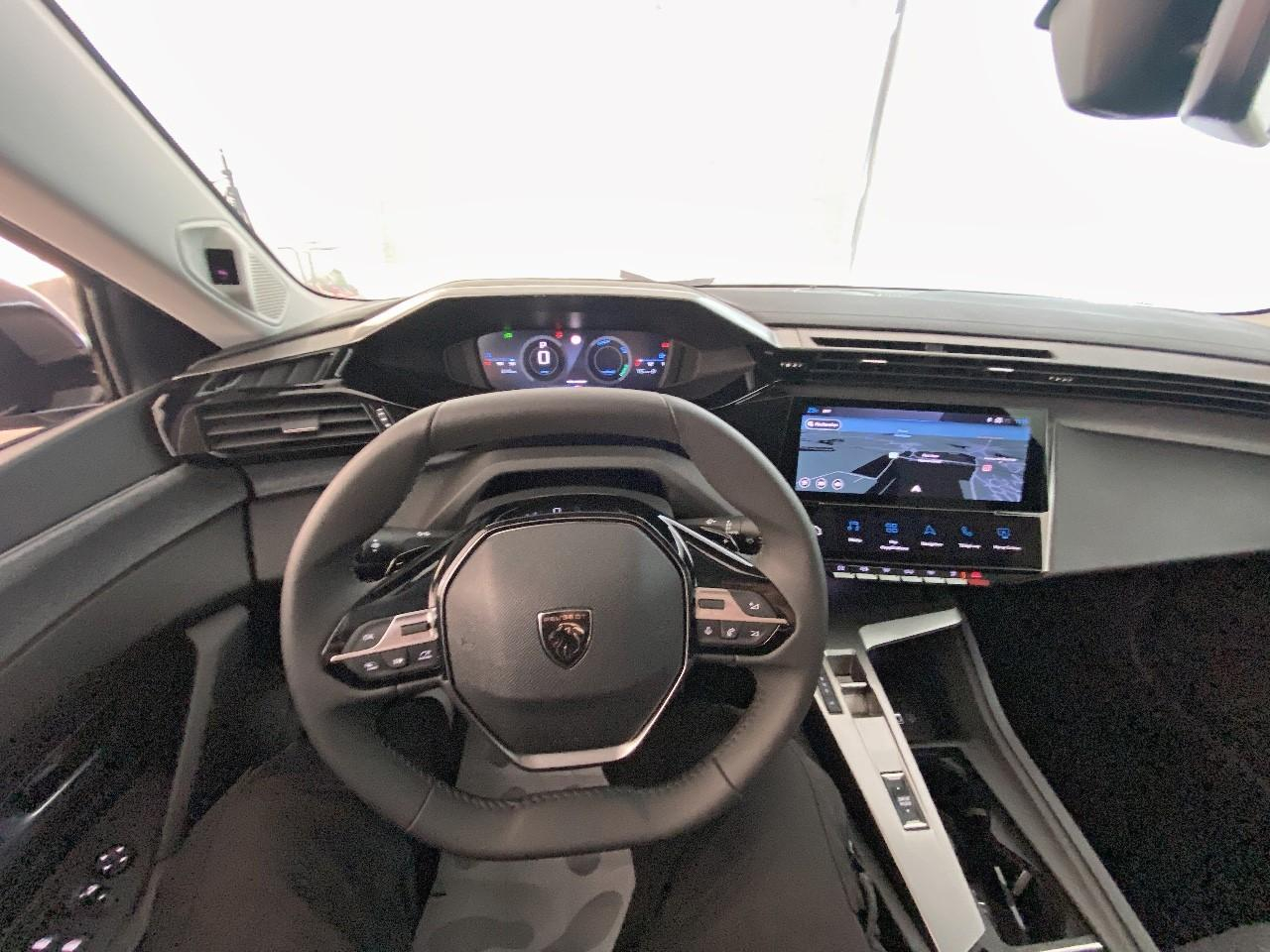 Peugeot 308 sw hybrid 145 e-dcs6 allure — photo 12
