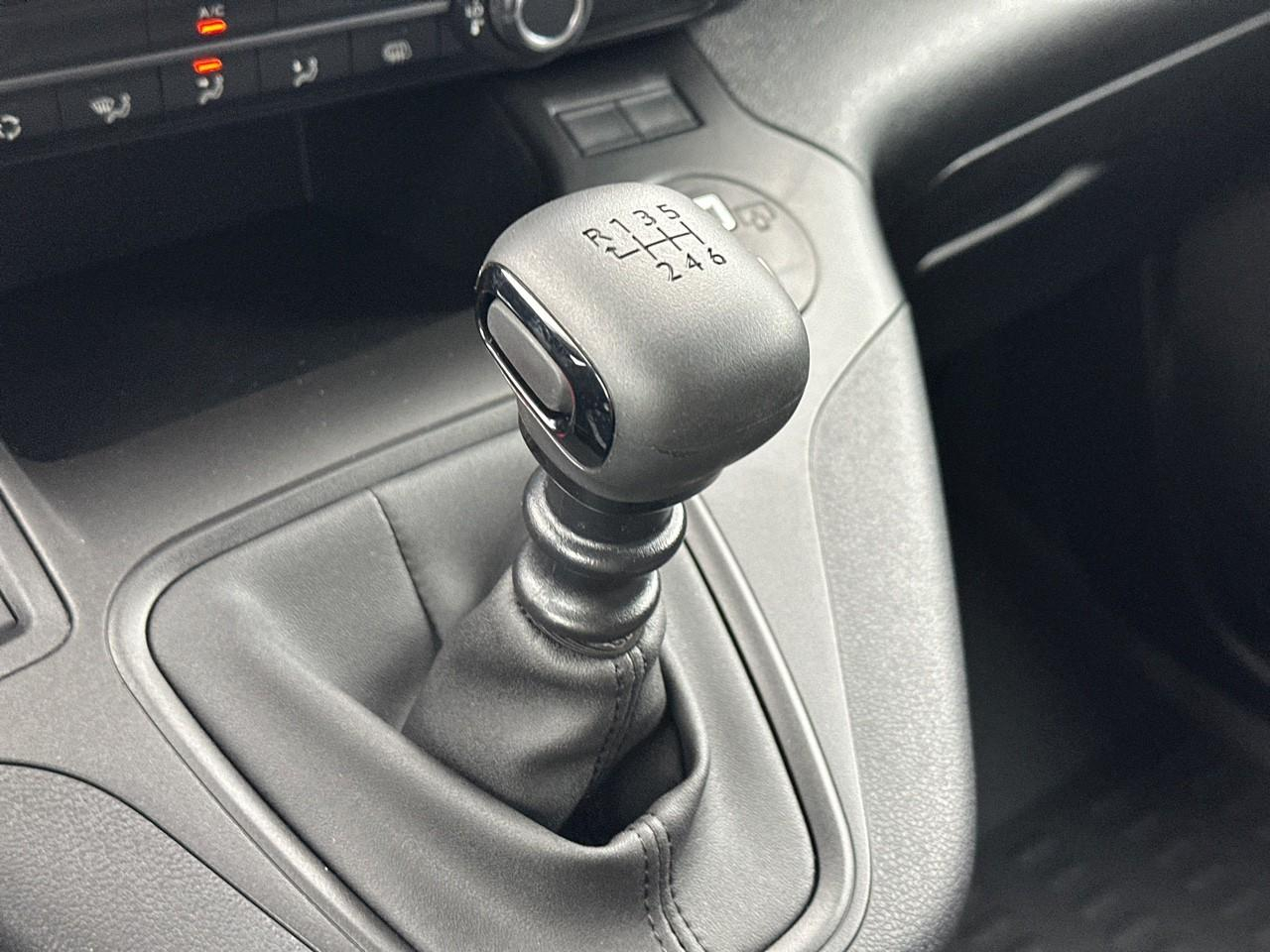Citroën Berlingo van m diesel 100 ch manuelle — photo 30