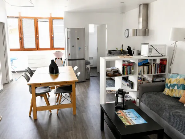Appartement T3 dans une petite copropriété situé quartier Ch