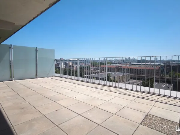 Studio 1 pièce 32 m²