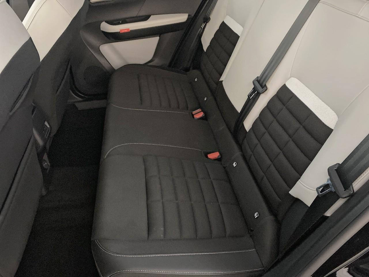 Citroën C3 Aircross hybride 145 ch aut max — photo 10