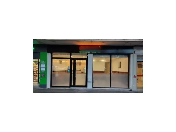 Local commercial 110 m²