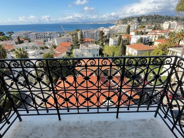 Appartement 4 pièces 100 m²
