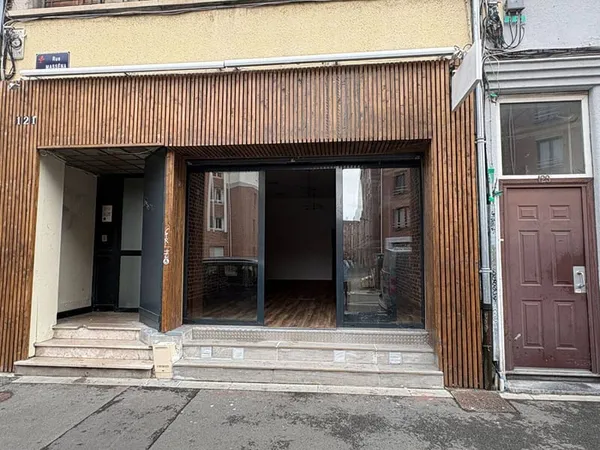Local commercial 80 m²
