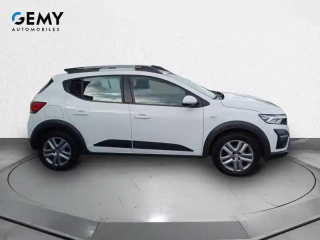 Dacia Sandero eco-g 100 - 22 — photo 4