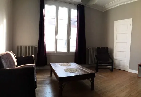 Appartement meublé 2 pièces 47 m² · Grenoble Gare / Europole