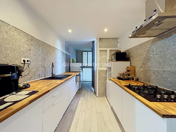 Appartement 87 m2, 5 pièce(s) 3 chambres RENOVÉ