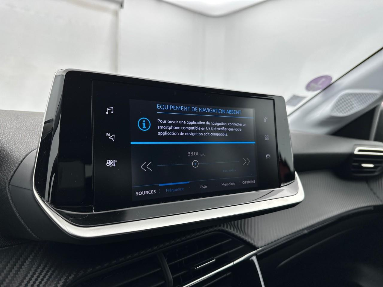 Peugeot 208 puretech 100 s&s bvm6 allure — photo 11