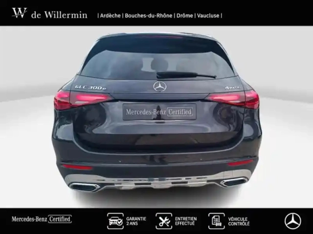 Mercedes Glc 300 e hybrid eq 4matic bus — photo 26