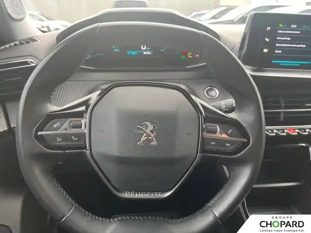 Peugeot 2008 puretech 100 s&amp;s bvm6 — photo 11