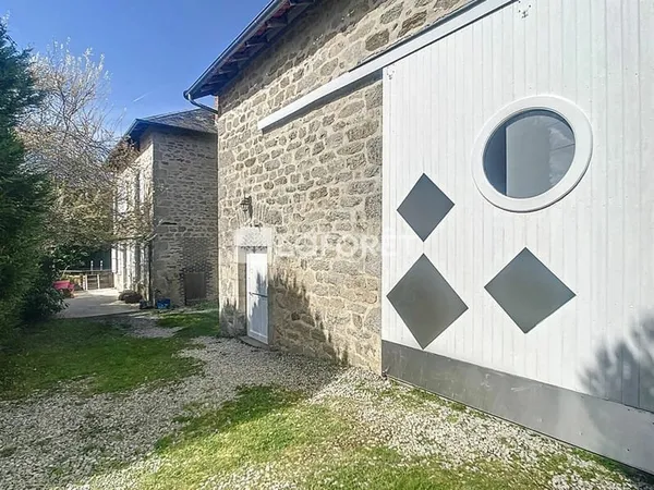 Maison Saint Denis Des Murs 8 pièce(s)