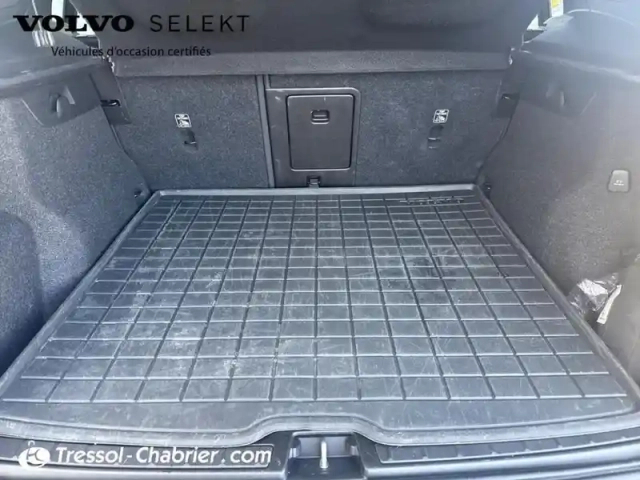Volvo Xc40 t5 recharge 180+82 ch dct7 r-design — photo 6