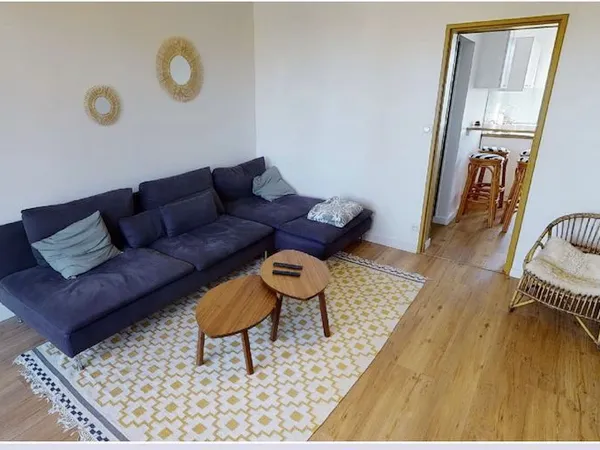 Chambre 5 pièces 81 m²