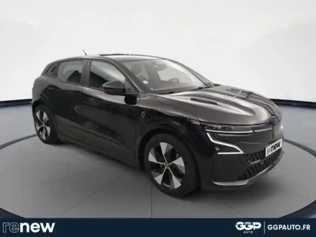 Renault Megane e-tech electric ev60 220ch equilibre super charge — photo 7