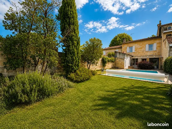 Maison de ville 7 pièces 160 m²